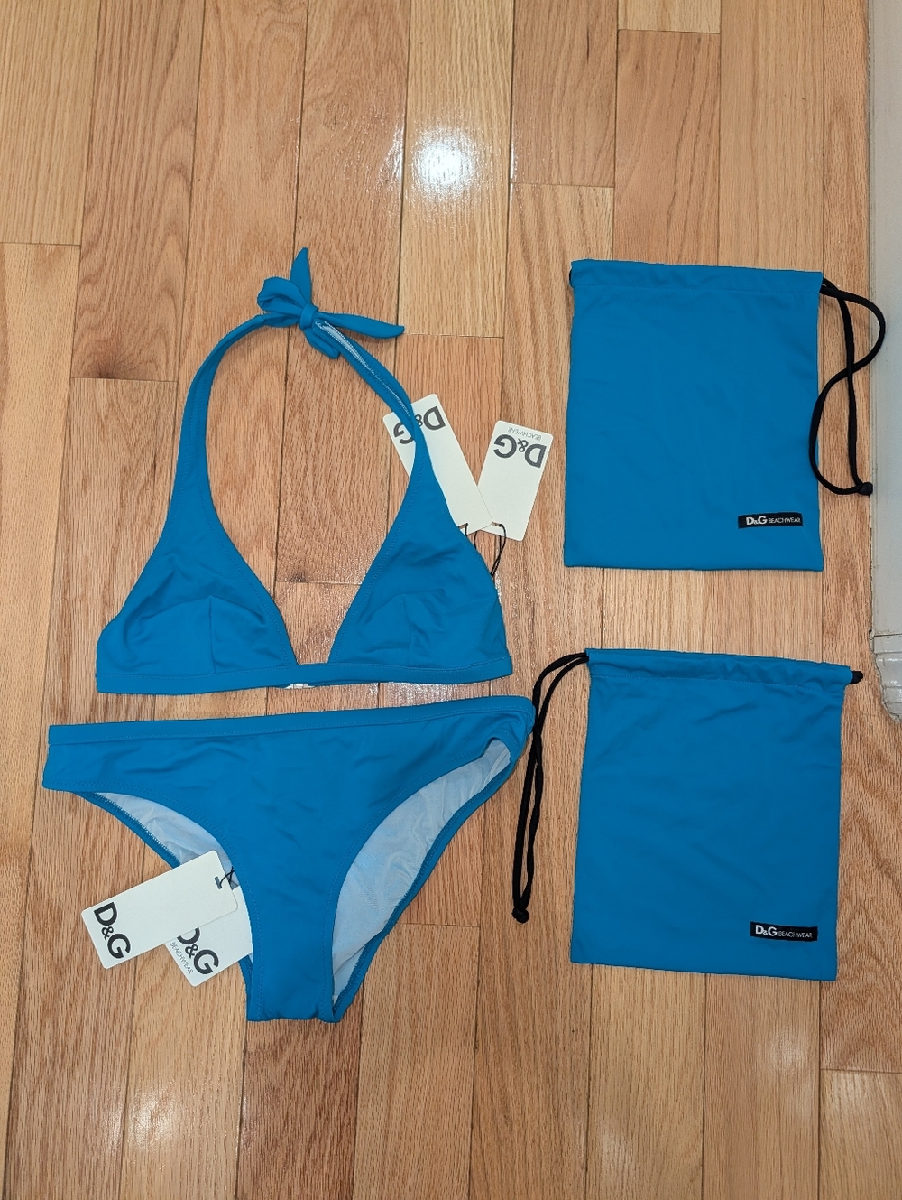8. NWT D&G BEACHWEAR HALTER TOP AND BRIEF BOTTOM BIKINI IN TURQUOISE